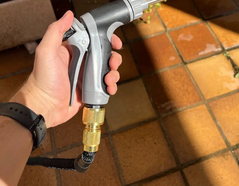 Cleaning a car wheel with WaterBlitz Pro